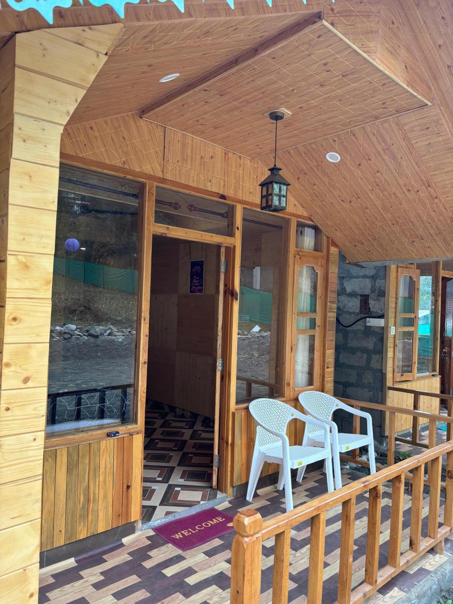 Moksha Cottages Kasol Exterior photo