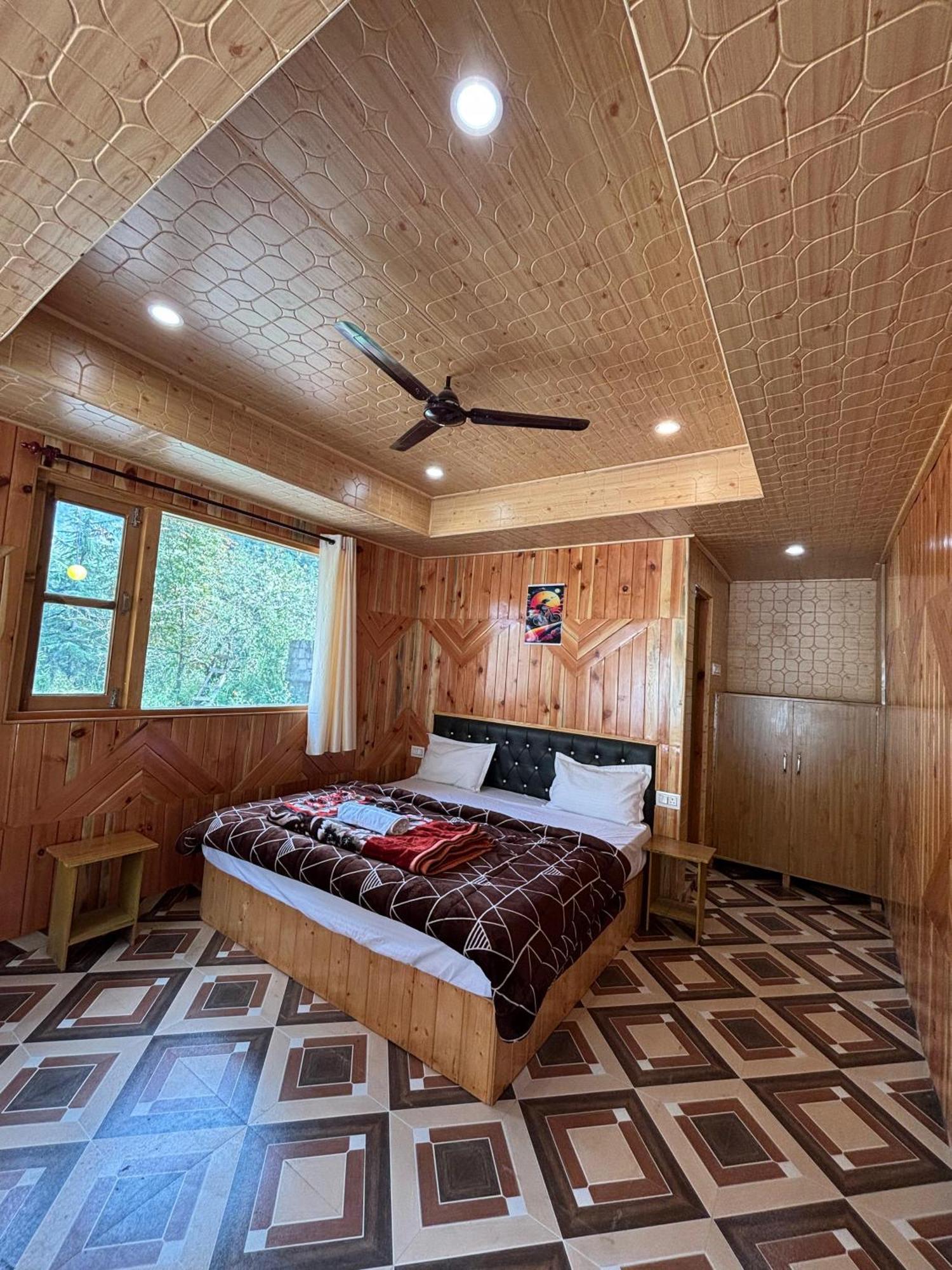 Moksha Cottages Kasol Exterior photo